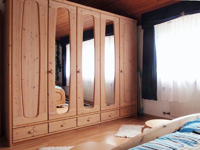 Neue Schlafzimmer Ferienwohnung 018.JPG